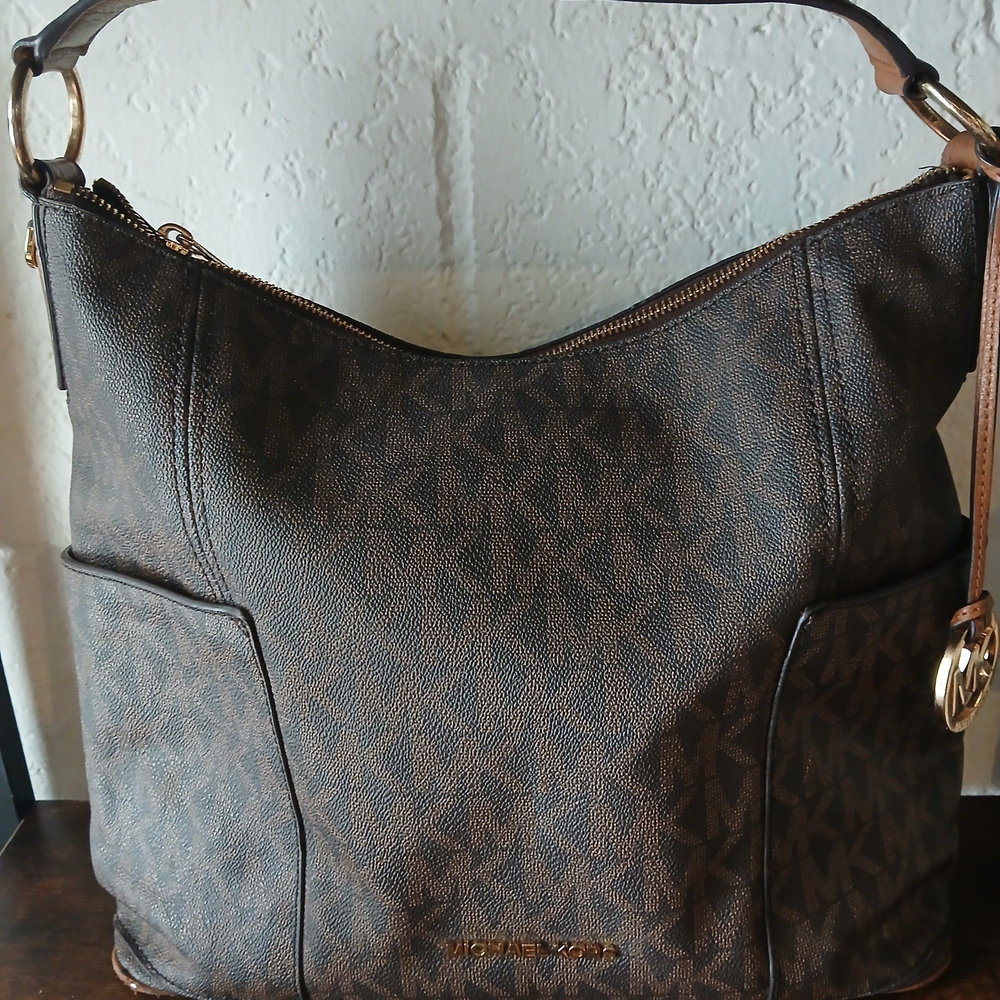 Michael Kors Brown Shoulder Bag - Picture 5 of 5